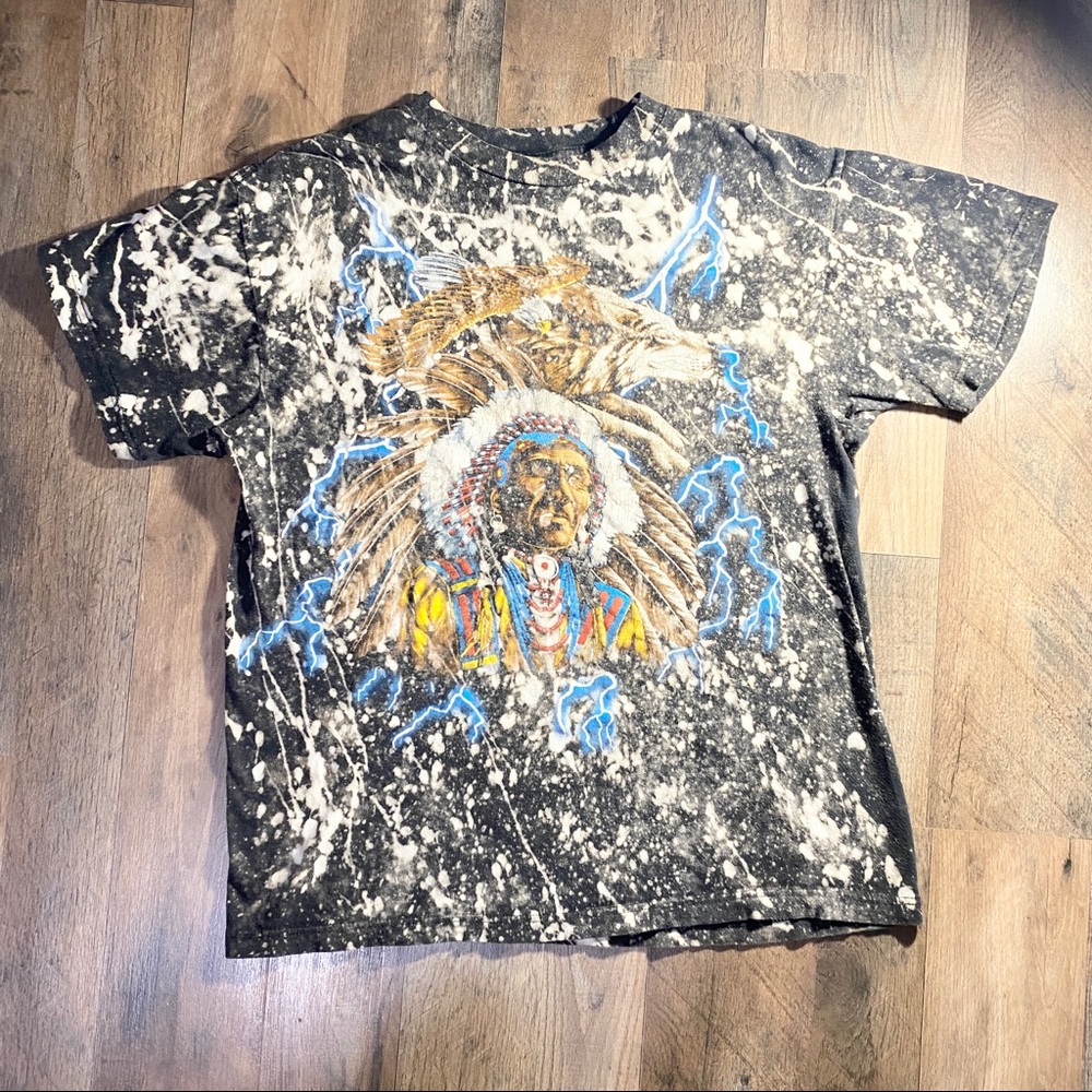 Awesome VINTAGE Thunder Gear bleached T shirt.